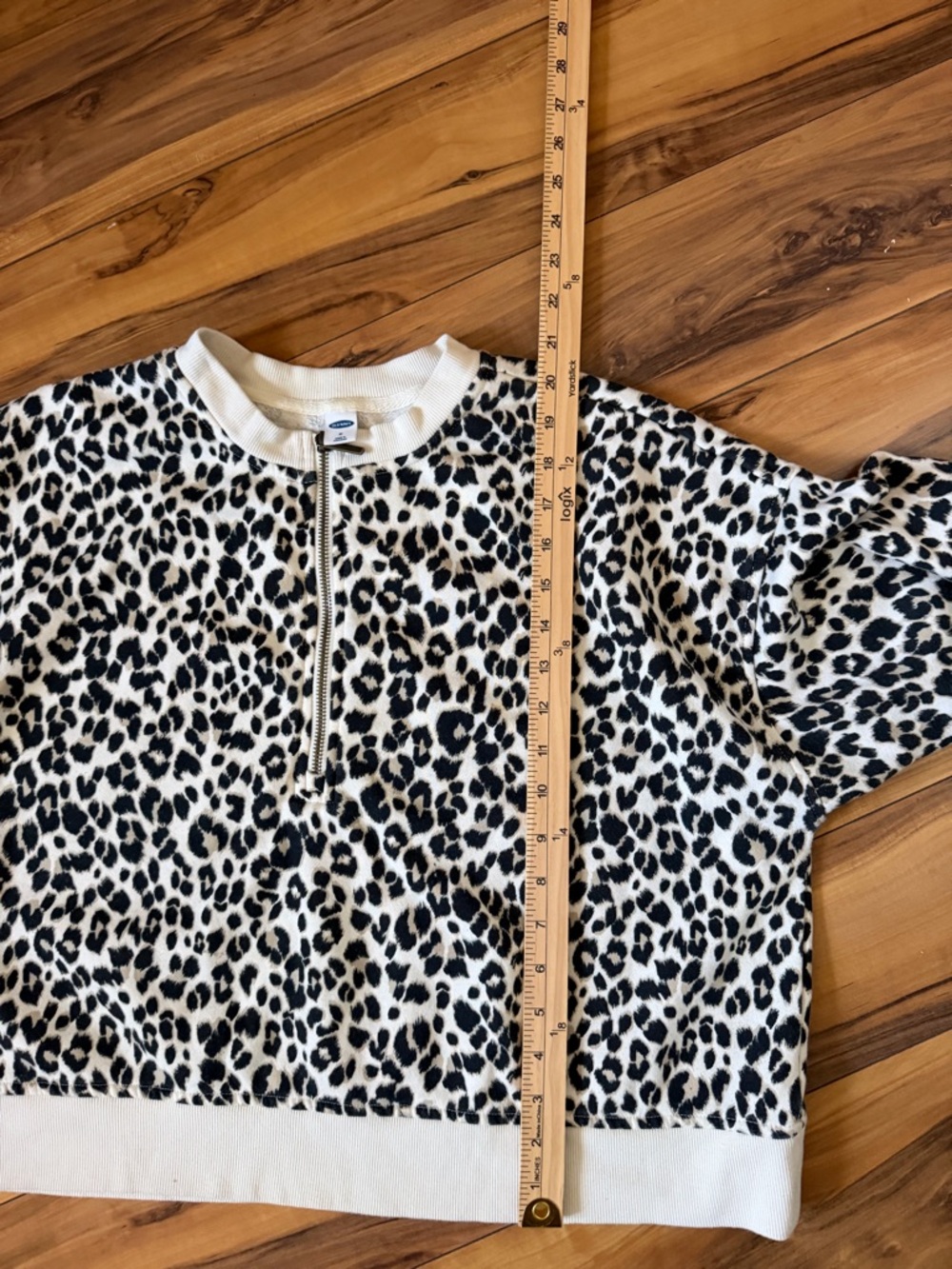 Old Navy half zip dolman Leopard Print Pullover - Picture 9 of 9